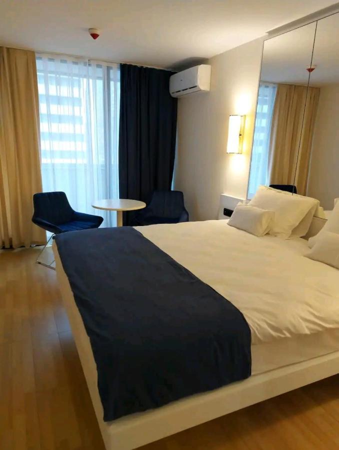 Orbi City Apartment Batoumi Extérieur photo