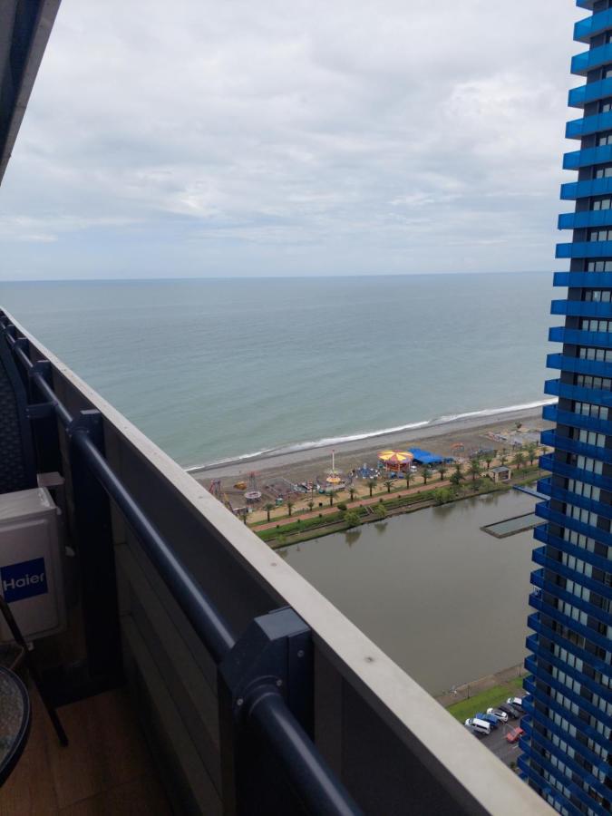 Orbi City Apartment Batoumi Extérieur photo