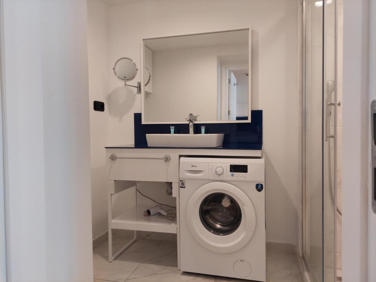 Orbi City Apartment Batoumi Extérieur photo